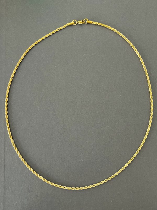 Colar Torcido Simples